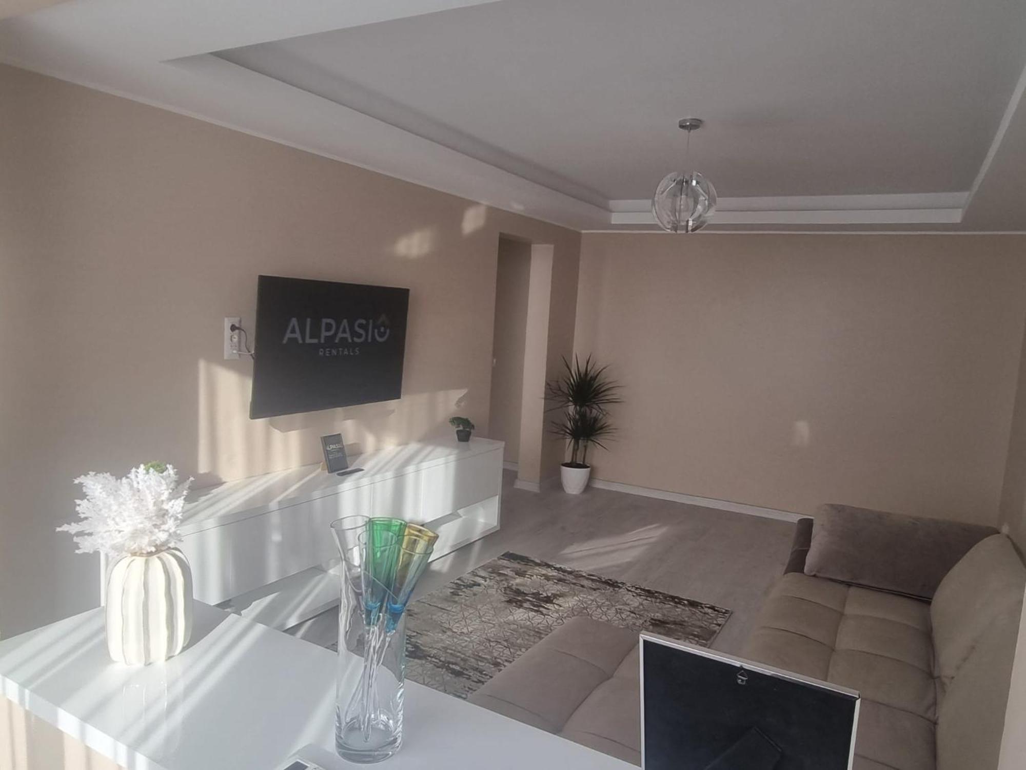 Alpasio Rentals 2 Galaţi Buitenkant foto
